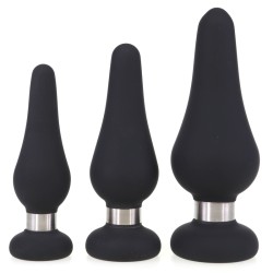 silicone-butt-plug-with-metal-ring.jpg